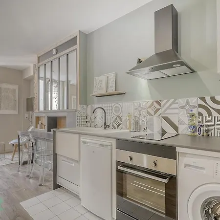 Charme & Confort - Equipe, Au Coeur De Appartement